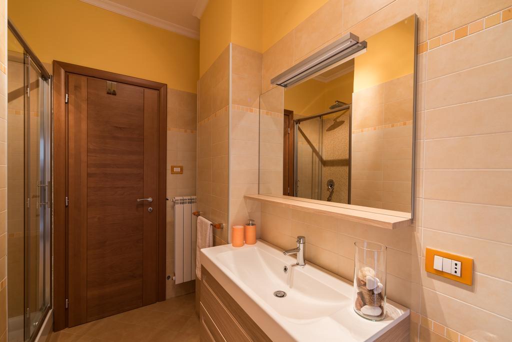 La Casa Di Emma A Trastevere โรม ภายนอก รูปภาพ