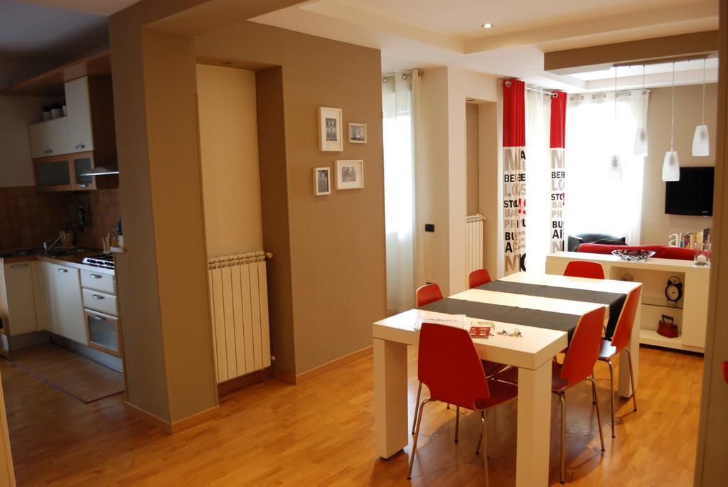 La Casa Di Emma A Trastevere โรม ภายนอก รูปภาพ